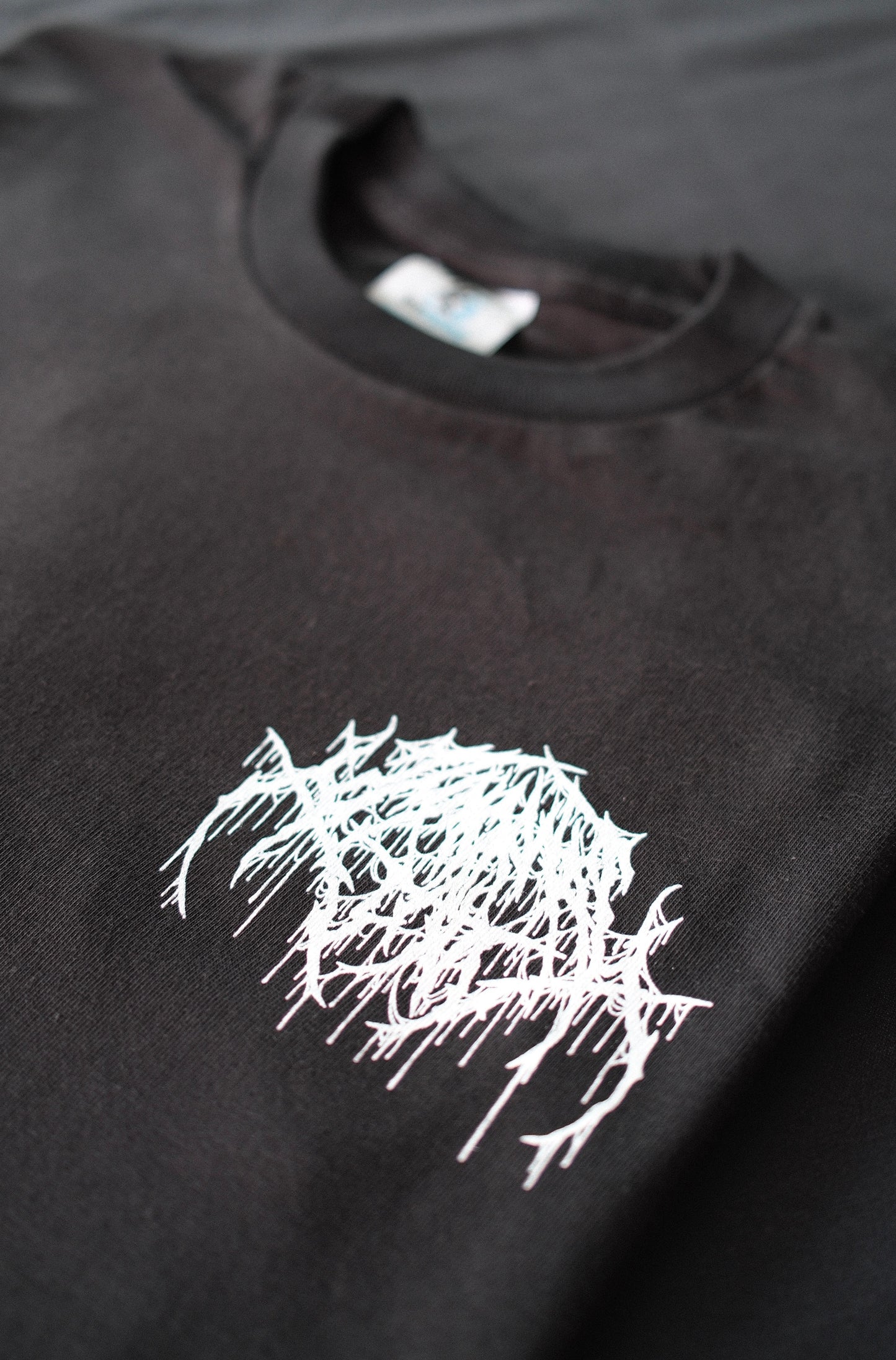 IJ LOGO & EYEBALL TEETH TEE